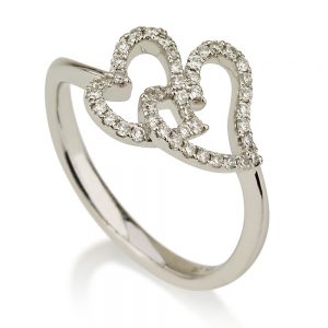 טבעת יהלומים סיפור בלבבות - זהב 9K