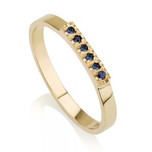 טבעת חותם משובצת ספירים- זהב 14K